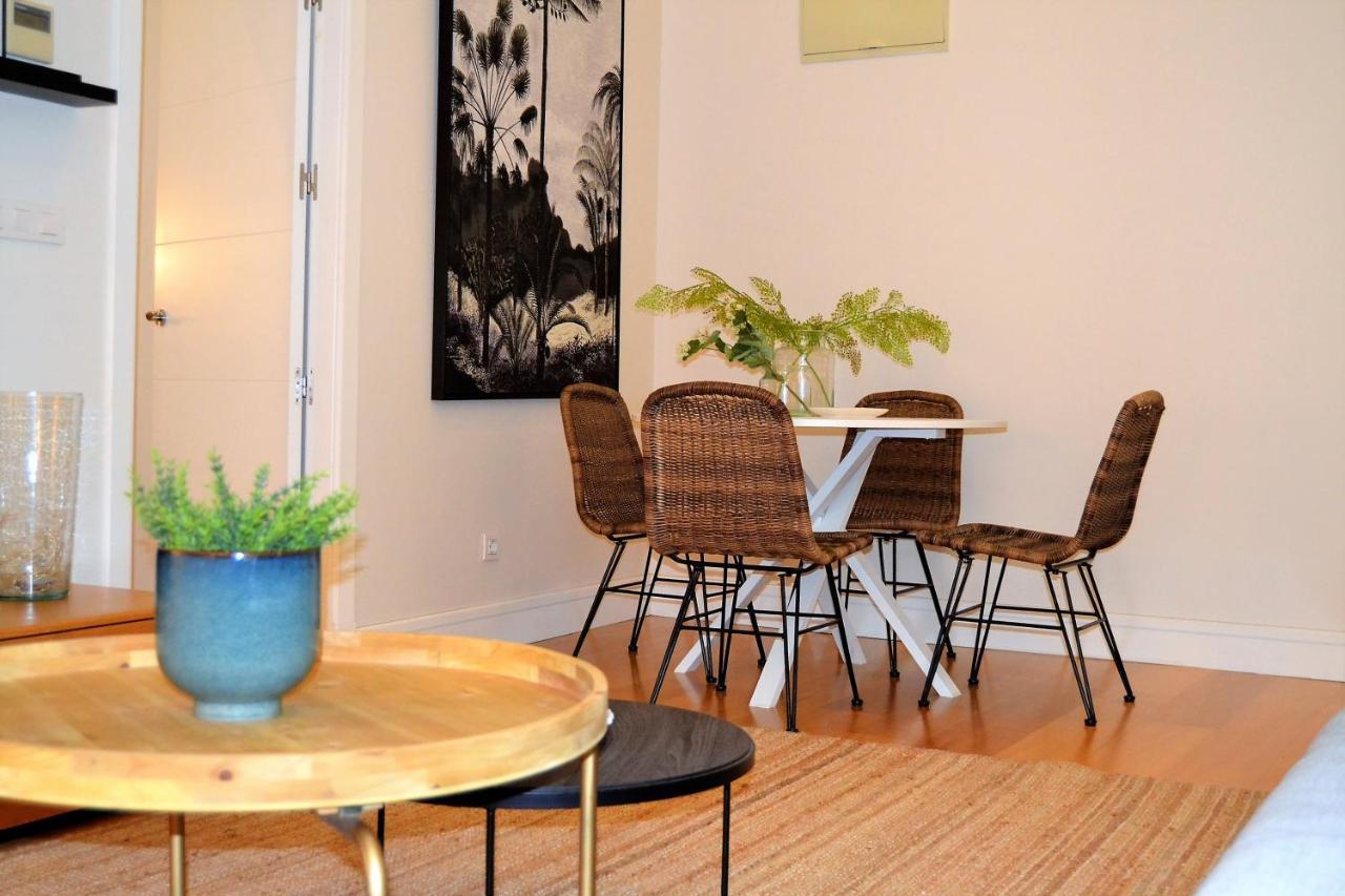Coqueto Apartamento Junto A La Catedral De Malaga. Apartment Exterior photo